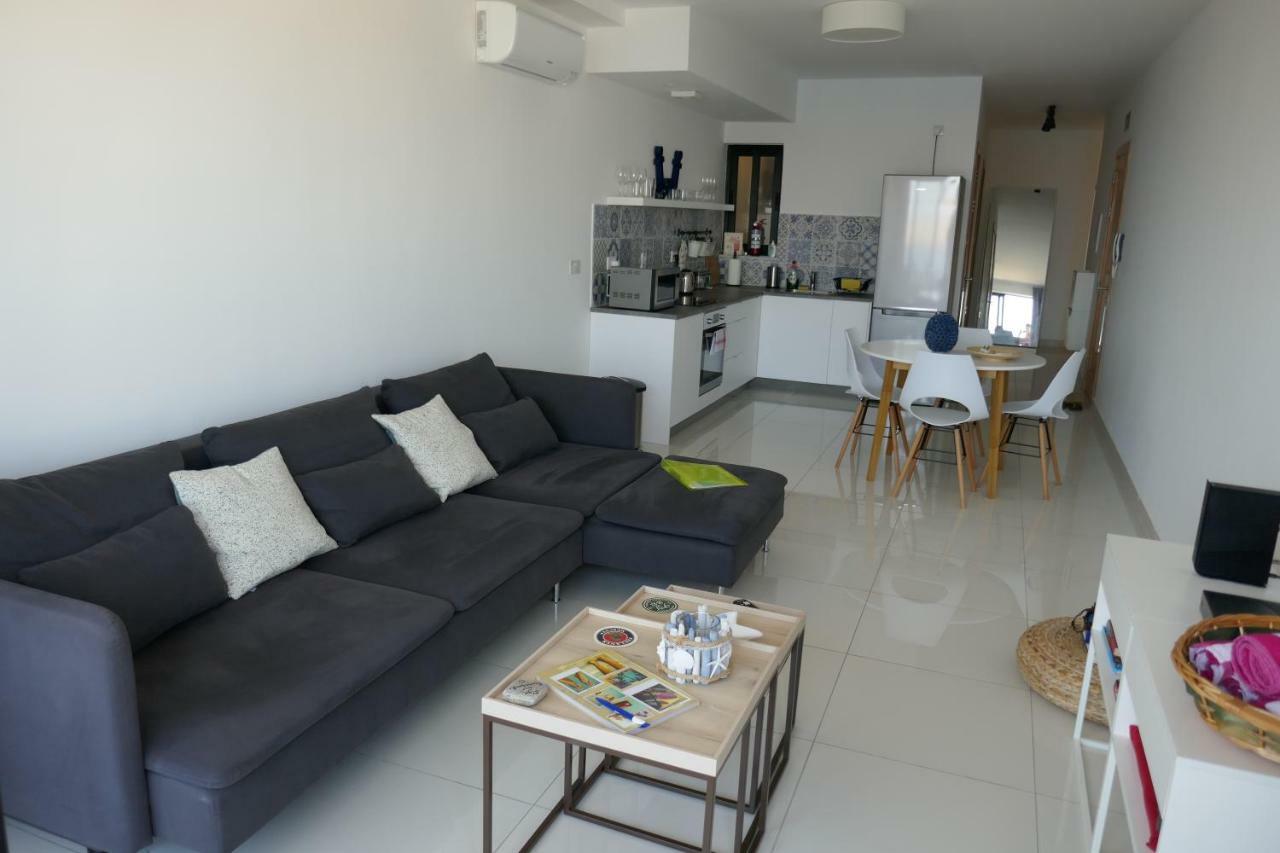 Calypso Court Apartman Mellieħa Kültér fotó